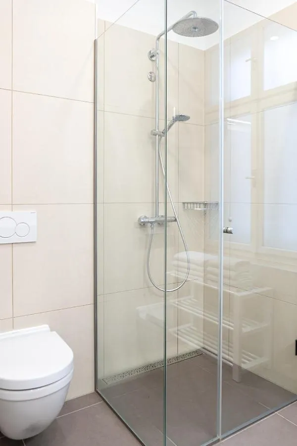 Modern 3 Room Apartment In A Prime Location Wien Österreich